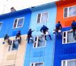 Pittura fai-da-te della facciata di una casa: tipi di vernici e caratteristiche di colorazione